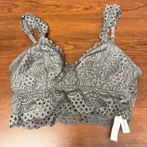 Women’s bralette size medium